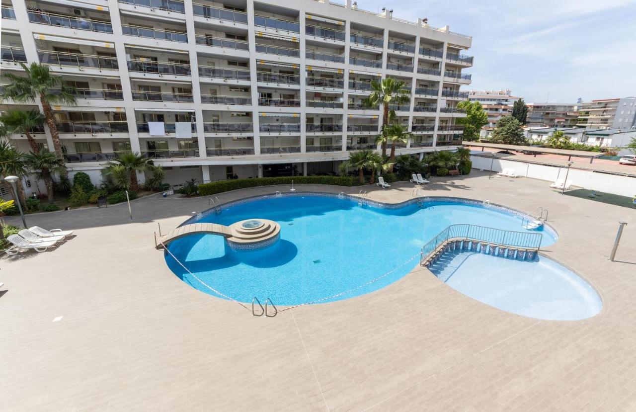 Apartamentos Michelangelo Arysal Salou Ngoại thất bức ảnh