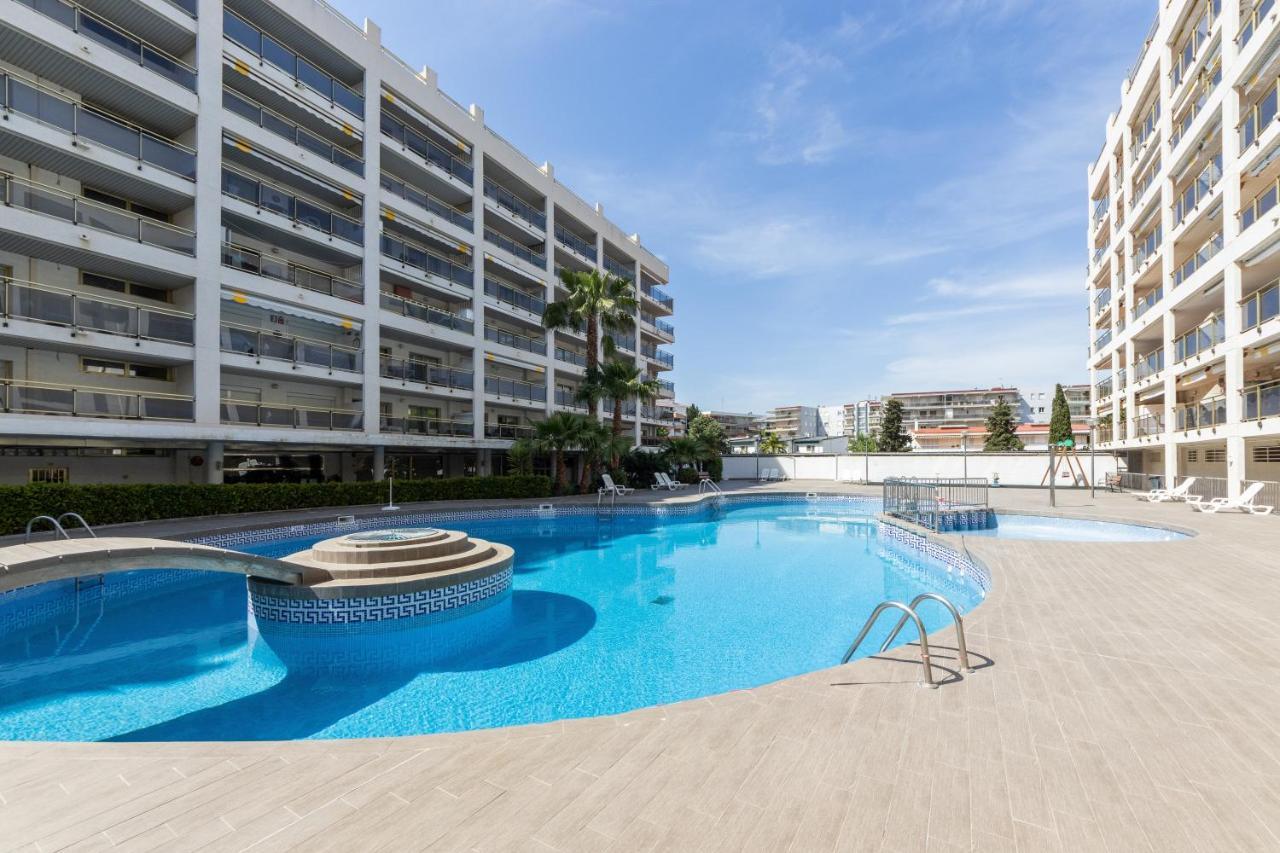 Apartamentos Michelangelo Arysal Salou Ngoại thất bức ảnh