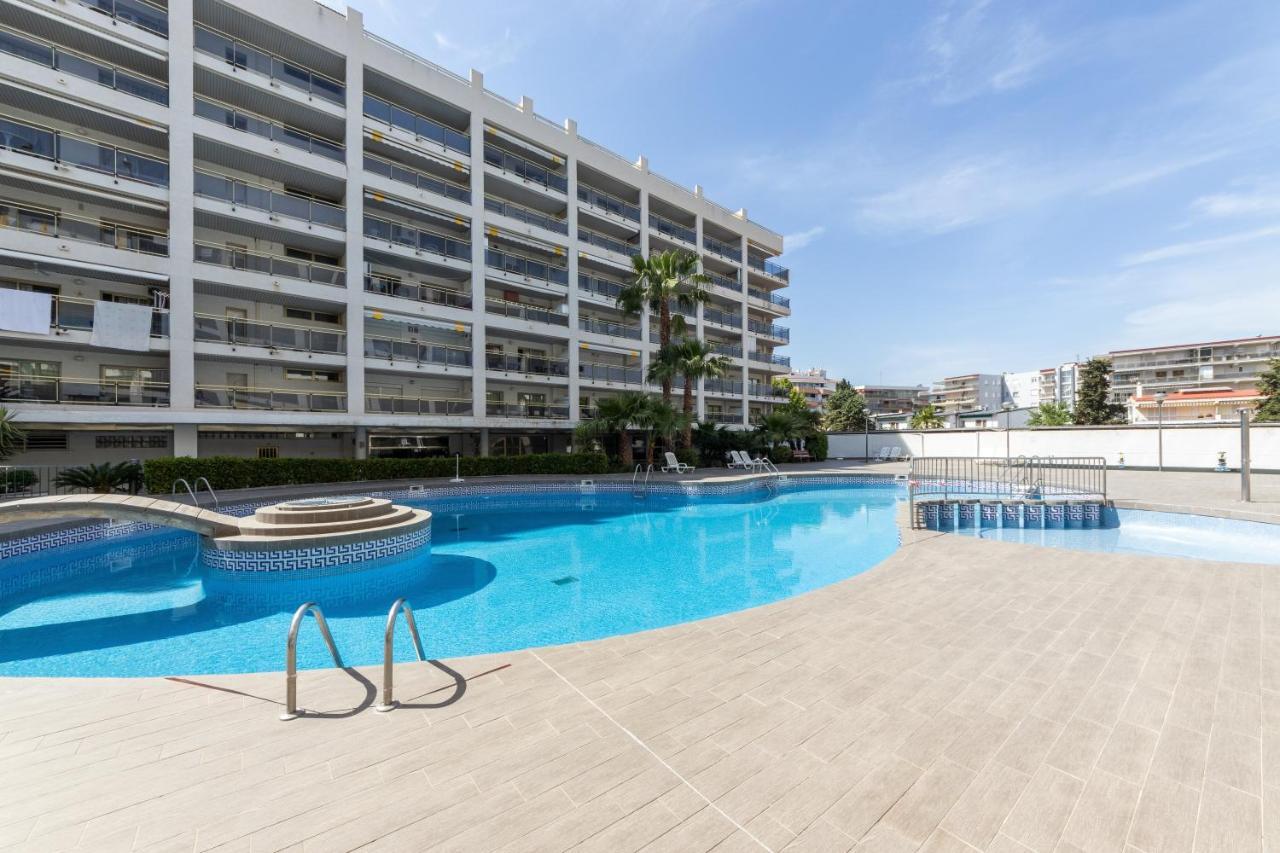 Apartamentos Michelangelo Arysal Salou Ngoại thất bức ảnh